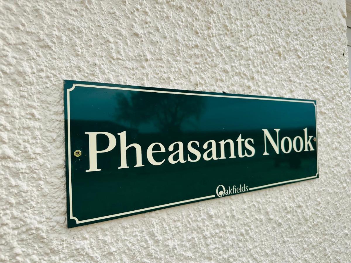 Pheasants Nook Apartment Narberth Exterior photo